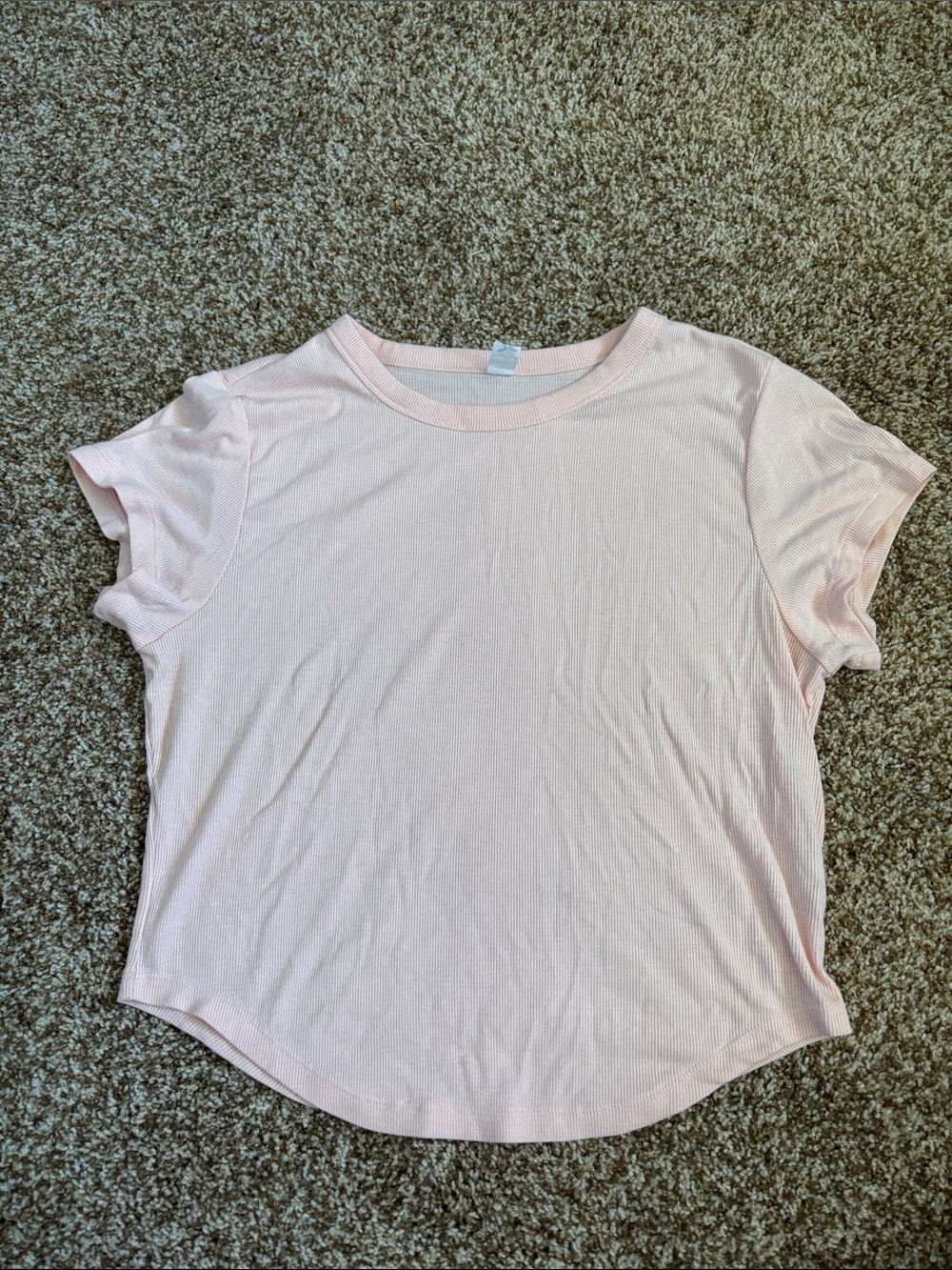 Old Navy || Powersoft Go Dry Ultra Light Tee Size L